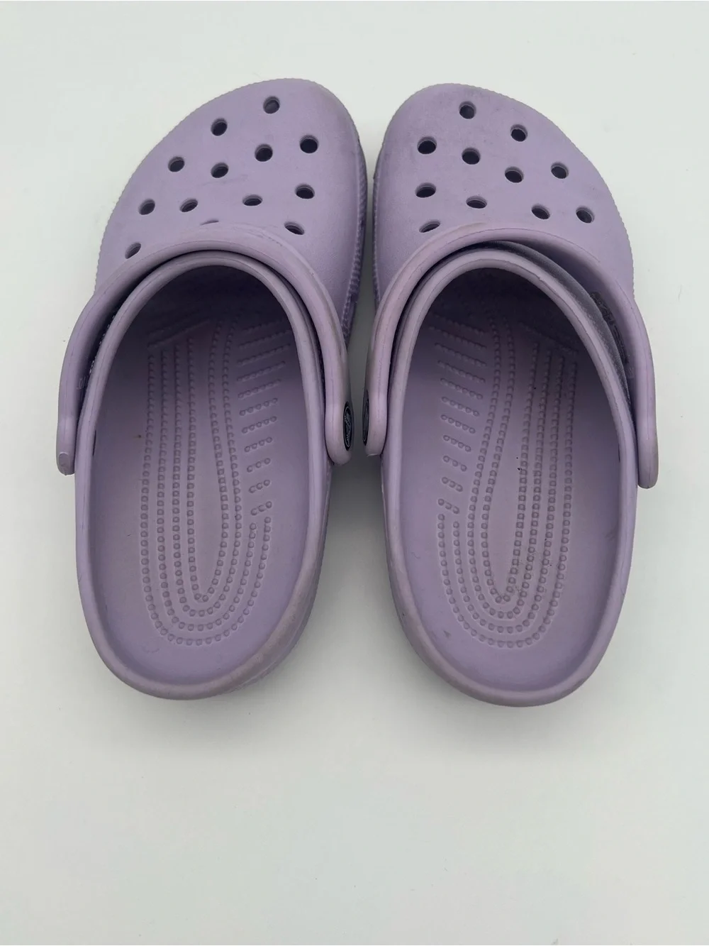 Crocs J3 classic Style Kids size 3 purple Clogs Lavender girls shoes sandals
